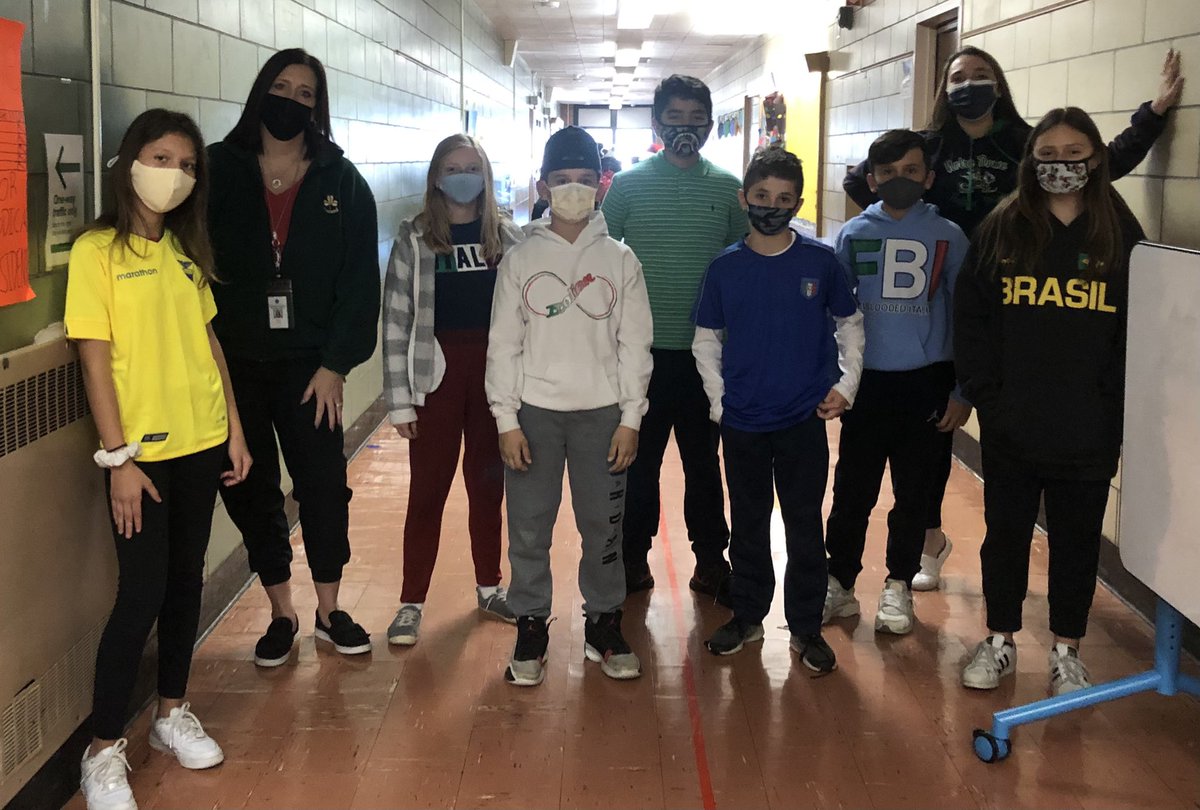 Representing our culture and heritage during Holiday Spirit Week! #classof2021 <a href="/MsWalters6th/">Ms. Walters</a>  <a href="/WillowRoadVS13/">Willow Road School</a> <a href="/VS13UFSD/">ValleyStream13UFSD</a>