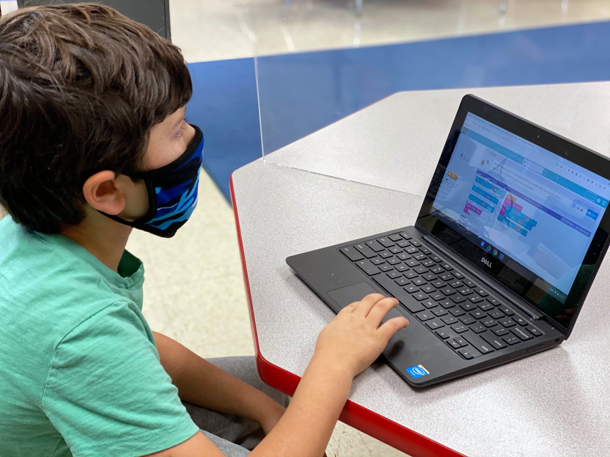 southorangetown's tweet photo. . @Tappan_Zee_HS' Computer Science Honor Society members are teaching virtual computer science sessions for @CottageLaneES students this week + next as part of extended #CSedWeek2020 outreach. This session: Intro to Variables! https://t.co/gQ25bXckcR @KarenConnellTZ #SOCSDengages https://t.co/0eW0Tq4K68