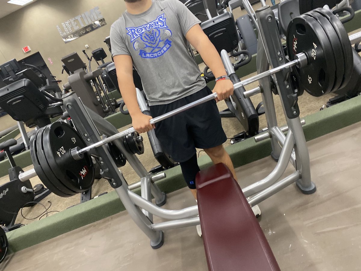 Couldn’t ask for a better gym partner ⁦<a href="/sakers51/">Shane Akers</a>⁩ #chestday
