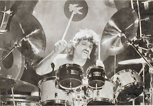 Happy Birthday Carmine Appice 

One of the greatest of all time.... 