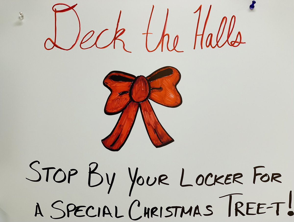 ElzaVargulAsano's tweet photo. 13 Day’s Of Christmas Day 3️⃣ 🎄
Deck The Halls🎄🎅🏼@thd_2703 @Schulte4A @lyson_sandy @rmlutz1 @BFiskeTHD @mcornejo0723 
❤️ Love The Little Stockings 🎄🎅🏼 https://t.co/8WRfOn2smM