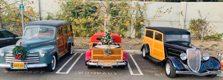 MalibuNews's tweet image. Malibu Christmas Woodie Parade provides holiday cheer. bit.ly/2K1yfIC (Barbara Burke/Surfside News) #malibu #woodies #carparade #hotcars #christmas #HolidaySeason