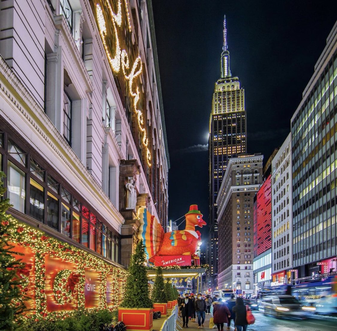 kevinhozez's tweet photo. No me quiero morir sin pasar una navidad en New York https://t.co/1SdgewLKWk