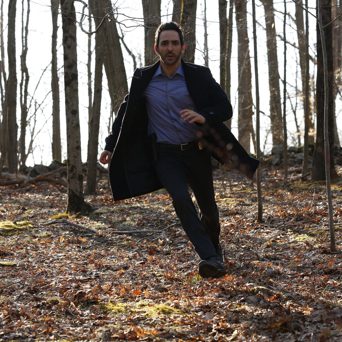 NBCBlacklist's tweet image. Printing out these pictures to keep us warm this winter. ♨️