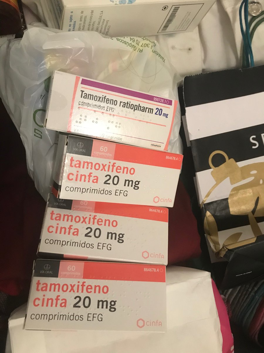 Eb90Rana's tweet photo. Excited to go back home #Lebanon after 16 months with luggage full of #PapaNoel 🎁!Nonetheless, part of my gifts are meds mainly #Tamoxifen that isn’t available there anymore!As a cancer researcher, I wonder why this is not being taken into consideration! #UnitedNations #WHO https://t.co/OSAzyWxCbU