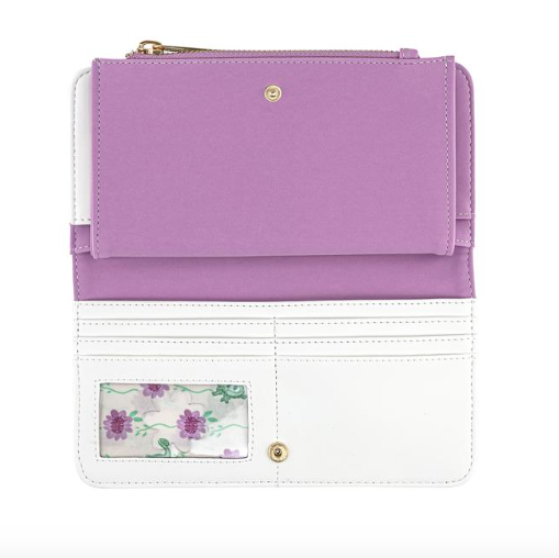 Tiara_Princess7's tweet photo. Which #Rapunzel #Loungefly wallet do you like more? ☀️🌻☀️
I love how Loungefly makes matching wallets to go with their mini backpacks. They are adorable. 🌸🌷🌸
#Tangled #tangled10 #TangledtheSeries #RapunzelsTangledAdventure #10YearsofTangled https://t.co/b20rusFWaW