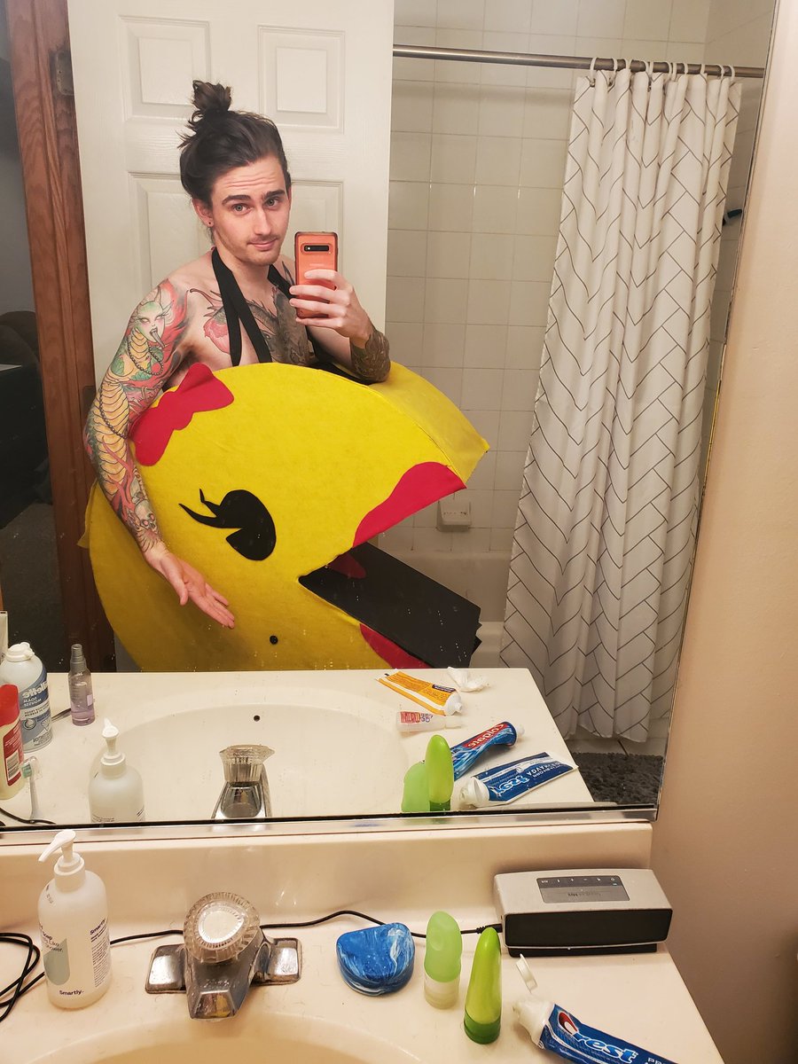 Thomas On Twitter Wow This Blew Up Heres A Pic Of Me In A Mrs Pacman Costum...