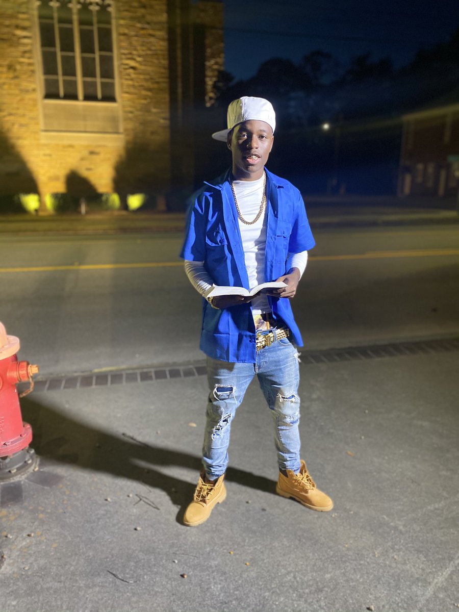 luhhlipsey's tweet photo. Preacher To The Streets 🦅🔥 #TTG https://t.co/1dfqJLICfT