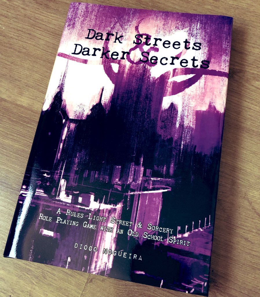 diogo_oldskull's tweet photo. @mattcolville An open table game of #DarkStreetsAndDarkerSecrets set in Rio de Janeiro called #HellInRio T our FLGS here! https://t.co/TxEzaCGOco
