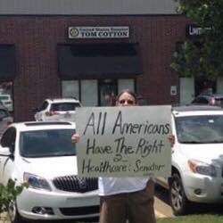 grannysidney's tweet image. #BernieAtWalmart came to Arkansas I didn’t go into Walton’s county As an activist I should have been there My one chance to see him &amp;amp; fear froze me My regret @TimOnTheTractor @proviewsusa @RedBeretsM4All @ThiaBallerina @PatTheBerner @BernieToVest @Becca2400 @People4Bernie #M4All