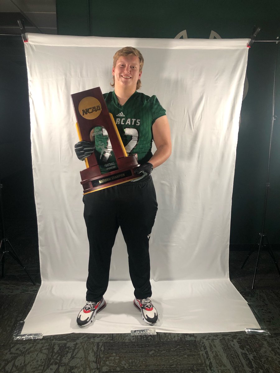 72Tait72's tweet photo. Hade a great visit at Northwest Missouri State today. Loved the family community. Looking forward to the official visit in January. Thank you @CoachBostNW @CoachWrightD @NWBearcat_FB #BearcatNation #OABAAB https://t.co/9wrRVor2uo