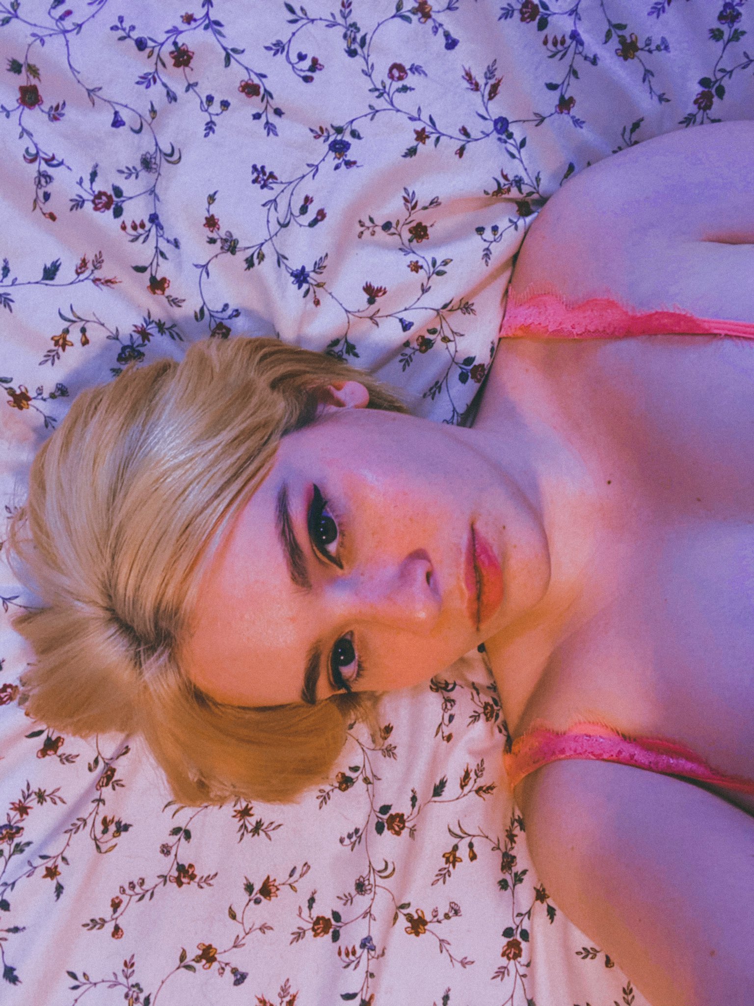 1 pic. ☁️✨ you’re such a dream to me ✨☁️ https://t.co/ljxYIHZE7P