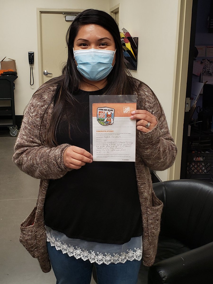 Celebrating Sophia for giving great customer service! THANK YOU SOPHIA!!@mdlofnwhere @TomOrrPMD <a href="/NagyAndrew/">Andrew Nagy</a>