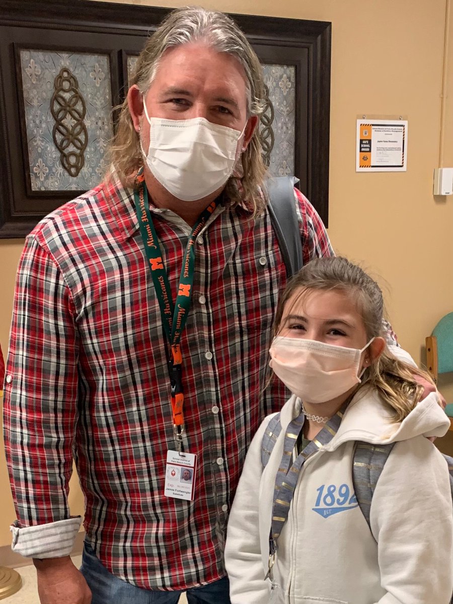 Jupiter Farms Elementary (@jfcespride) on Twitter photo How awesome is this?
This awesome dad wanted to help with the need for substitutes, so he became one!
#teamworkmakesthedreamwork #bestparents #community #pbcsd #jfcespride <a href="/MatuellaSuzanne/">Suzanne Matuella</a> <a href="/kmorsankris/">Kristina</a> <a href="/pbcsd/">The School District of Palm Beach County</a> <a href="/Claudia___Shea/">Claudia Shea</a> @SuptFennoy <a href="/JFCESPride/">Jupiter Farms Elementary</a> How awesome is this?
This awesome dad wanted to help with the need for substitutes, so he became one!
#teamworkmakesthedreamwork #bestparents #community #pbcsd #jfcespride <a href="/MatuellaSuzanne/">Suzanne Matuella</a> <a href="/kmorsankris/">Kristina</a> <a href="/pbcsd/">The School District of Palm Beach County</a> <a href="/Claudia___Shea/">Claudia Shea</a> @SuptFennoy <a href="/JFCESPride/">Jupiter Farms Elementary</a>