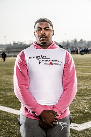 6starfootballMO's tweet photo. EVENT COVERAGE: Senior DEs who shined in St. Louis (2021) — Six Star Football takes a look at several senior DE prospects who stood out in STL, including @danokeefe87 Brandon Granger (Seckman) among several others:

https://t.co/XMI5aC5sVx https://t.co/qWQkEvRYSp