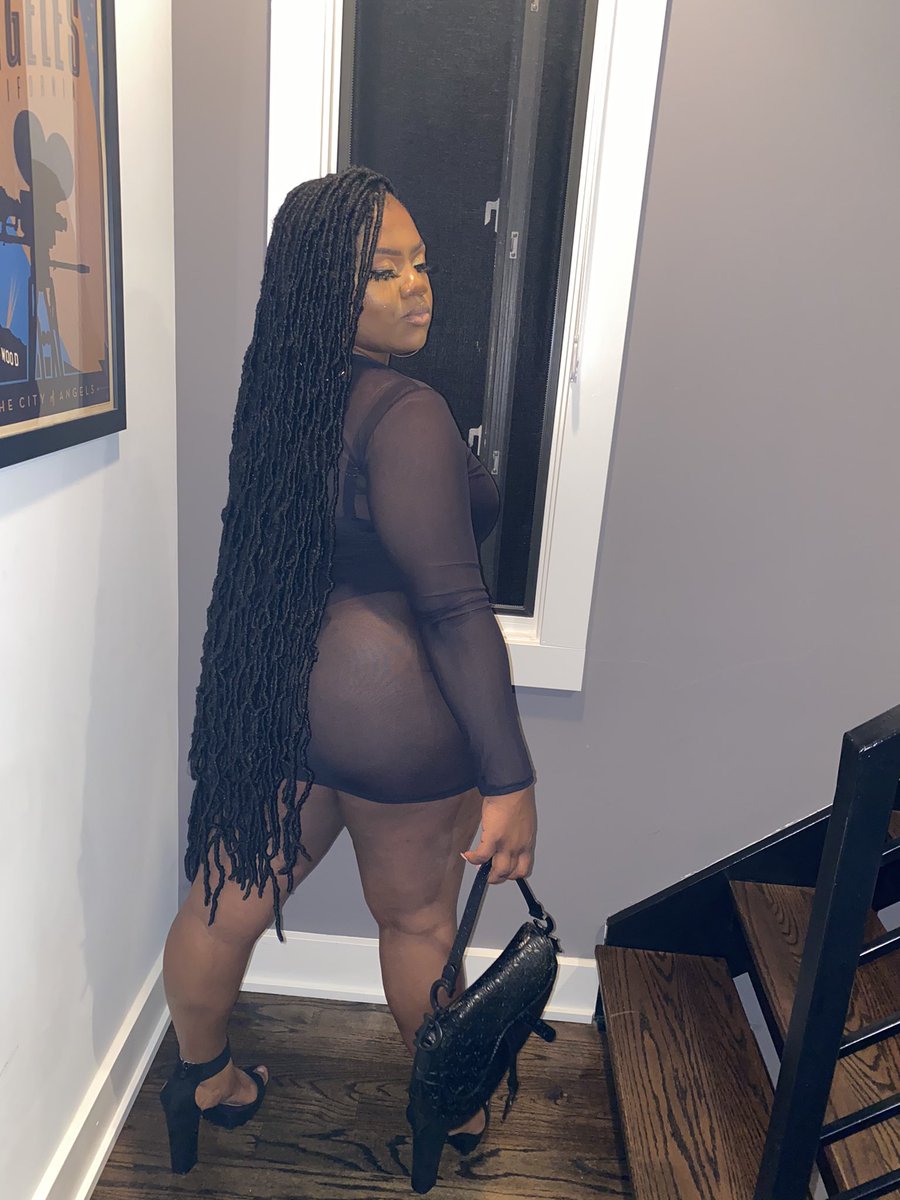 __GlamGal's tweet photo. Gave it to them raw, so now i’m one of the realest 🖤 https://t.co/tl1WX0NRcq