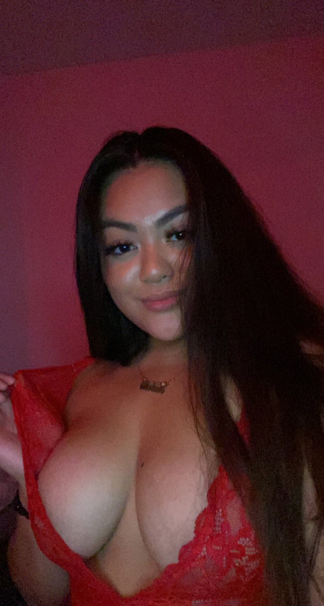 ThangLola's tweet photo. What’s  to ya?🤔😏 subscribe to my ONLYFANS and get some REAL content🤪 https://t.co/gNzNFBQj6g  #sellincontent #sellincontent #onlyfans #onlyfanslinkinbio #onlyfansfreak #support #bigboobproblems https://t.co/CnYwhlDn14