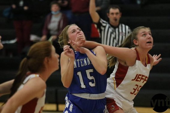 Steve_Marik's tweet photo. Halftime: Centennial 14, Fairbury 13. #nebpreps https://t.co/gCmDjM75qK