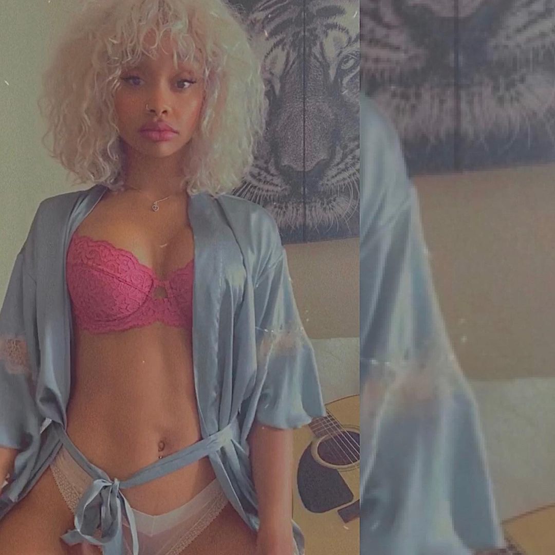 Kharmatic's tweet image. #KylieWear 💋