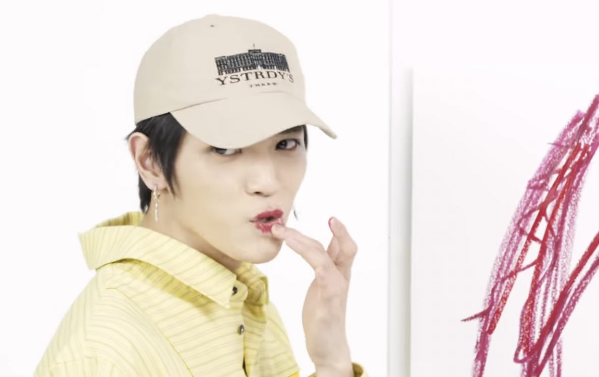 Taeyong acting up - a thread