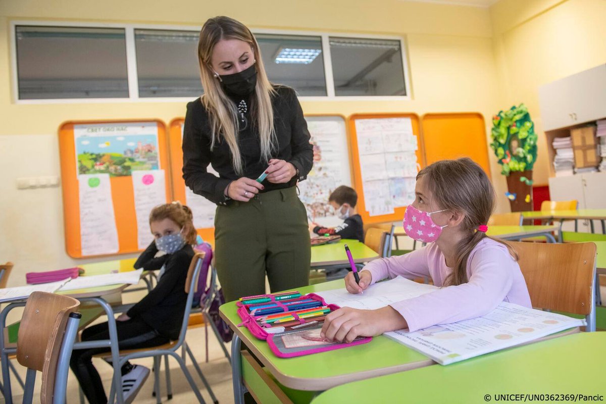 UNICEF (FR) tweet media