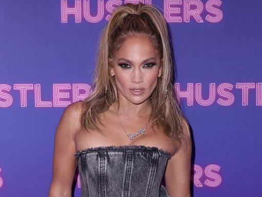 Jennifer Lopez to front New York's New Year's Eve spectacular