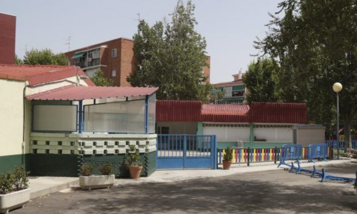 El AMPA de nuestra Escuela ha presentado denuncia vía administrativa en virtud de lo previsto en el art.62 de la ley 39/2015 de procedimiento administrativo común
Denunciamos la gestión del <a href="/AytoLeganes/">Ayuntamiento de Leganés</a>, tal y como contamos en este hilo--->