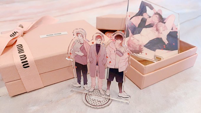 コミコミさんの『三兄弟、おにいちゃんの愛』有償特典見本が届いたんですが優勝させていただきました 