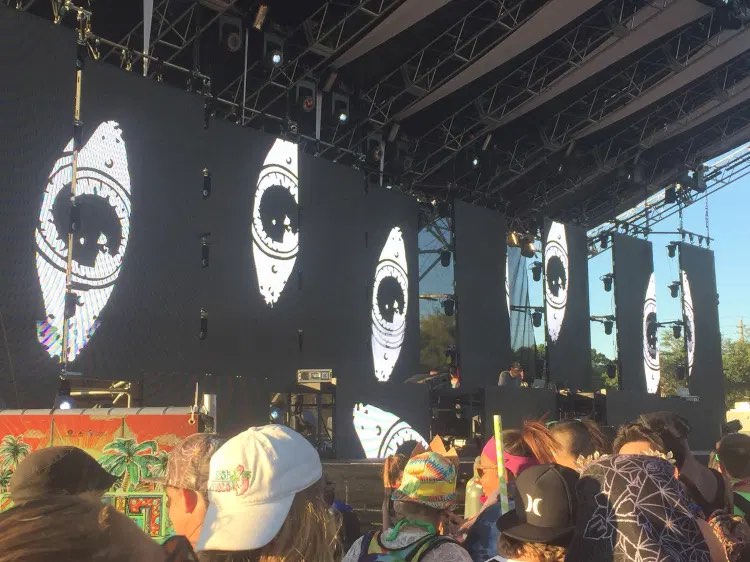 InYourBassMedia's tweet photo. @gjonesbass one of my all time favorite artist in the scene. cant wait to see you perform in the future again !! #gjones #bassmusic #inyourbass #inyourbassmedia #edm https://t.co/lmGSKWxJjq