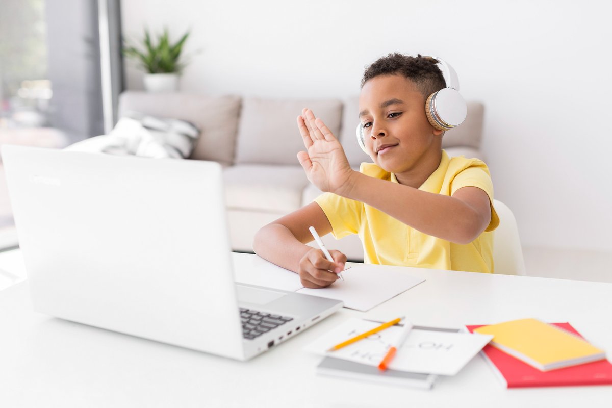 COVID and #mentalhealth Whilst we know that children are adaptable we should be mindful that this is a very stressful time and some are anxious, missing friends, school and familiar routines. As parents we need to ask them how they are doing and let them vent/rant/talk.