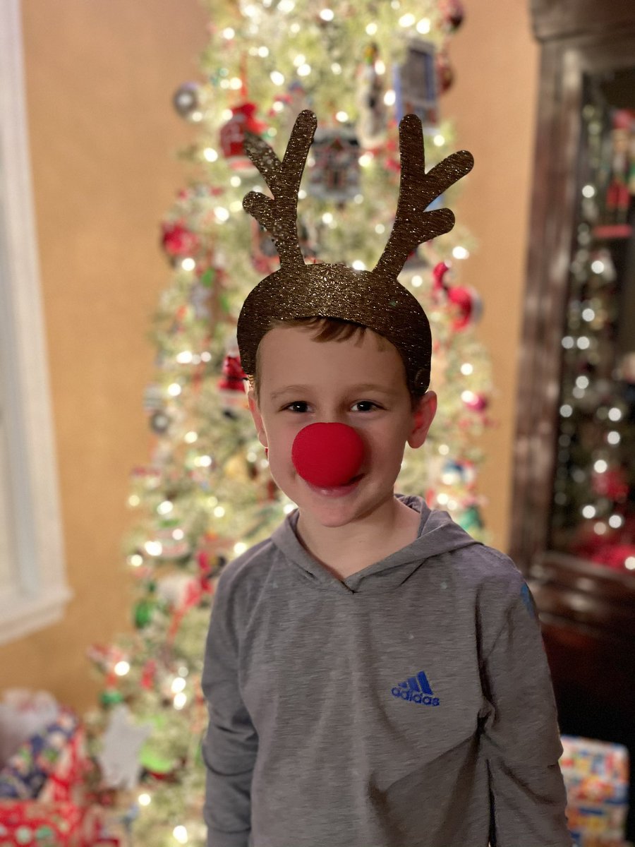 AmberPleiman's tweet photo. Got in character to make a virtual Christmas carol video for student council! @WillowvilleE @WestCler #WCCares #RudolphTheRedNosedReindeer #WCConnects https://t.co/e5UFTc8IPI