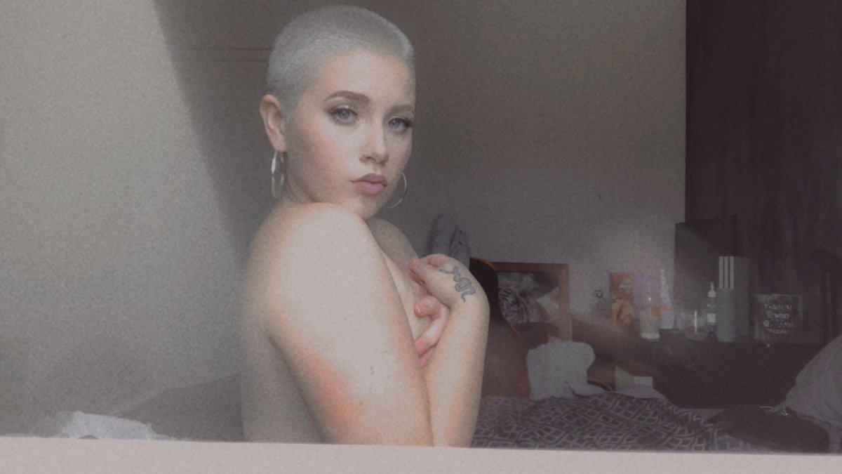 HouseShenae's tweet photo. Make sure you’re following my Only Fans 🤪

https://t.co/aYImU1f9Yg

#ONLYFANSCHALLENGE #SubscribeNow #subscribers https://t.co/oyEmxaTlZo