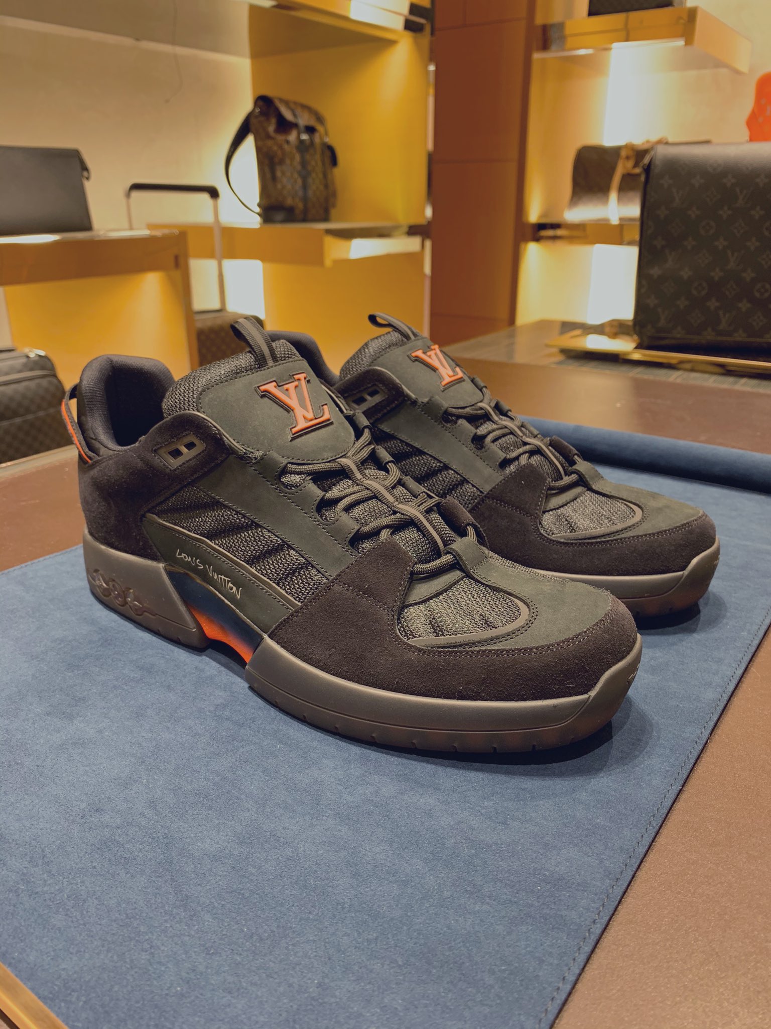 LOUIS VUITTON X LUCIEN CLARK A VIEW SNEAKERS