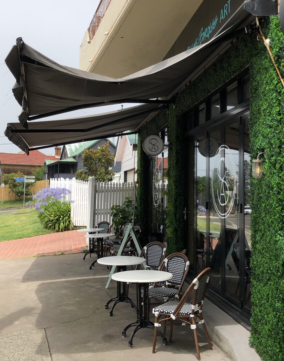 Sketch at Coledale now open. Coffee, Food & Art.

info: thirroul.guru/cafe/food/art/…

#coledale #cafe #cafeandart #coledalecafe #sketchatcoledale #northernillawarra