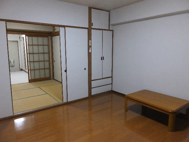 izurainbowcom's tweet image. 【静岡・伊豆・南伊豆町・リフォーム済み・中古・マンション】M1234SH 南伊豆町加納　温泉大浴場付マンション 理光ヘルスケアマンション　1階 リフォーム済み　間取り2K　200万円
 #shizuoka #izu #minamiizu izurainbow.com/bs/m1234sh/