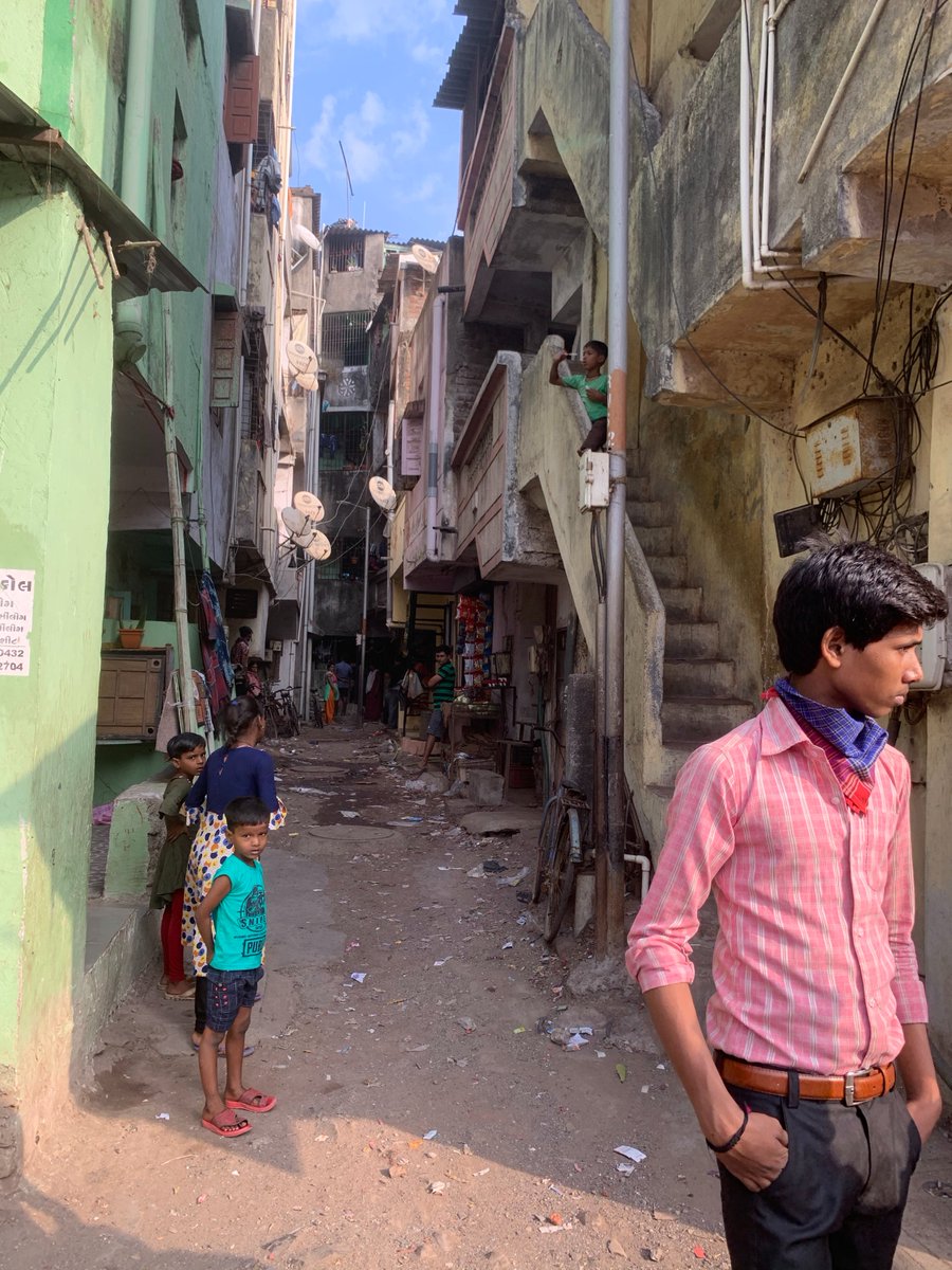 We tracked down Ganjam’s first death, Prafulla Behera, an impoverished textile worker who had four daughters. As his brother watched helplessly, Prafulla collapsed at a quarantine center. The men around him were terrified. And shocked. Prafulla's house: