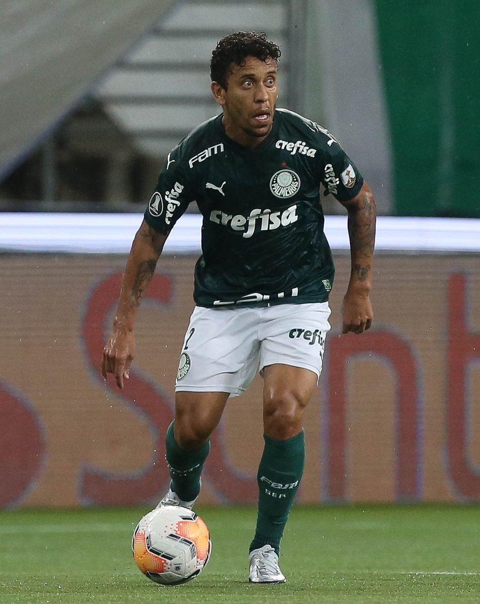 Palmeiras's tweet photo. É aquela história, né? Meus laterais são… 🔝!

#AvantiPalestra #AlmaECoração
#AlviverdeImponente #PALxLIB https://t.co/KLciQu6xxc