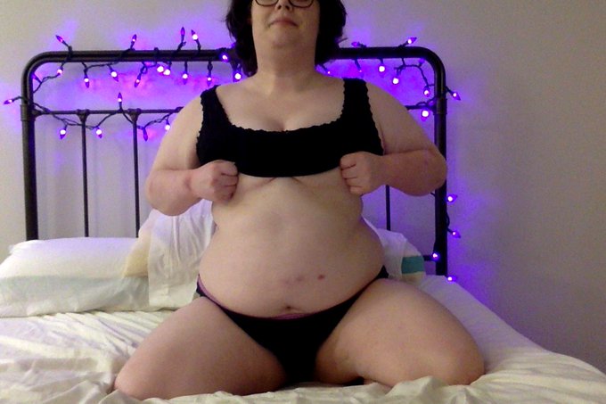@THEAODESZA @heavensohell Cum check out my first ever titty drop in honour of Titty Tuesday on my onlyfans<a class="tags" target="_blank" title="On Twitter" href="/?out=eyJ0eXAiOiJKV1QiLCJhbGciOiJIUzUxMiJ9.eyJpYXQiOjE3MjU1NDY5MDIsImlzcyI6InR3cG9ybnN0YXJzLmNvbSIsIm5iZiI6MTcyNTU0NjkwMiwiZXhwIjoxNzU3MDgyOTAyLCJyZWRpcmVjdF91cmwiOiJodHRwczovL3R3aXR0ZXIuY29tL1RIRUFPREVTWkEifQ.zA8Y5bKvs2d4H_VPs81DA7qrJpYvdh6GO28-Nbb9HmKmOkBobN6zu4BRzWE1l5MD0aZpaG0wSbdFI8BloUe7dw">@THEAODESZA</a><a class="tags" target="_blank" title="On Twitter" href="/?out=eyJ0eXAiOiJKV1QiLCJhbGciOiJIUzUxMiJ9.eyJpYXQiOjE3MjU1NDY5MDIsImlzcyI6InR3cG9ybnN0YXJzLmNvbSIsIm5iZiI6MTcyNTU0NjkwMiwiZXhwIjoxNzU3MDgyOTAyLCJyZWRpcmVjdF91cmwiOiJodHRwczovL3R3aXR0ZXIuY29tL2hlYXZlbnNvaGVsbCJ9.cwQWS7mPHOjQRabTDvYrfHNnGj6XAcKZ-X7tRQ_i37ilEzjzoBFGAwZWElAdyL3LleBqneEdmxSQrSNjgOz1TQ">@heavensohell</a>