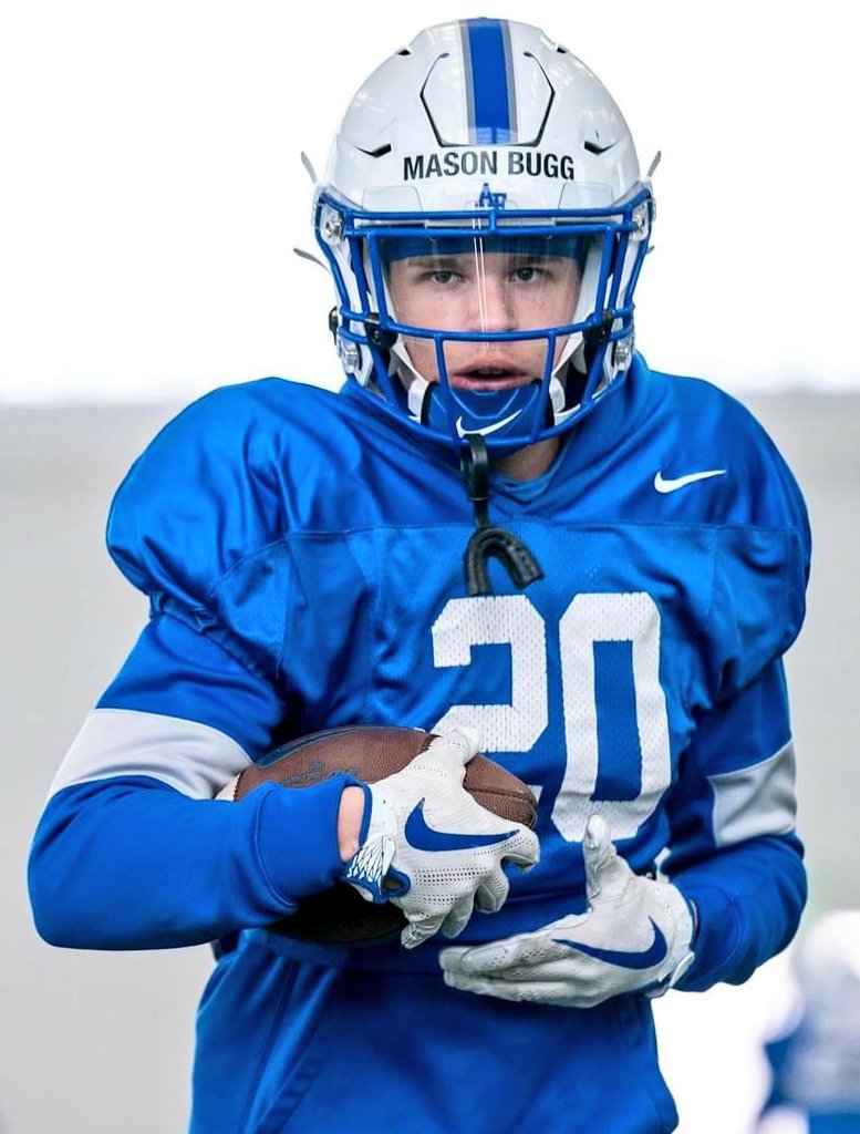 Falcon8fan's tweet photo. @MasonBugg2
Can't wait until next Fall when opposing offenses will be faced
with a Bugg infestation!
Current Mission......
#BeatArmy
#BuggsLife20
#BuggsLife3 https://t.co/eAsaUmMllZ