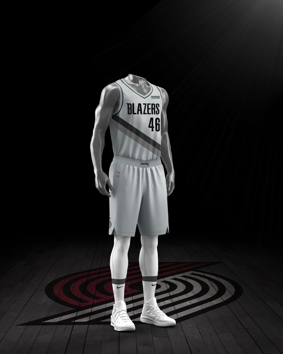 PDXmidrange's tweet image. What happens when you wash your jersey too much