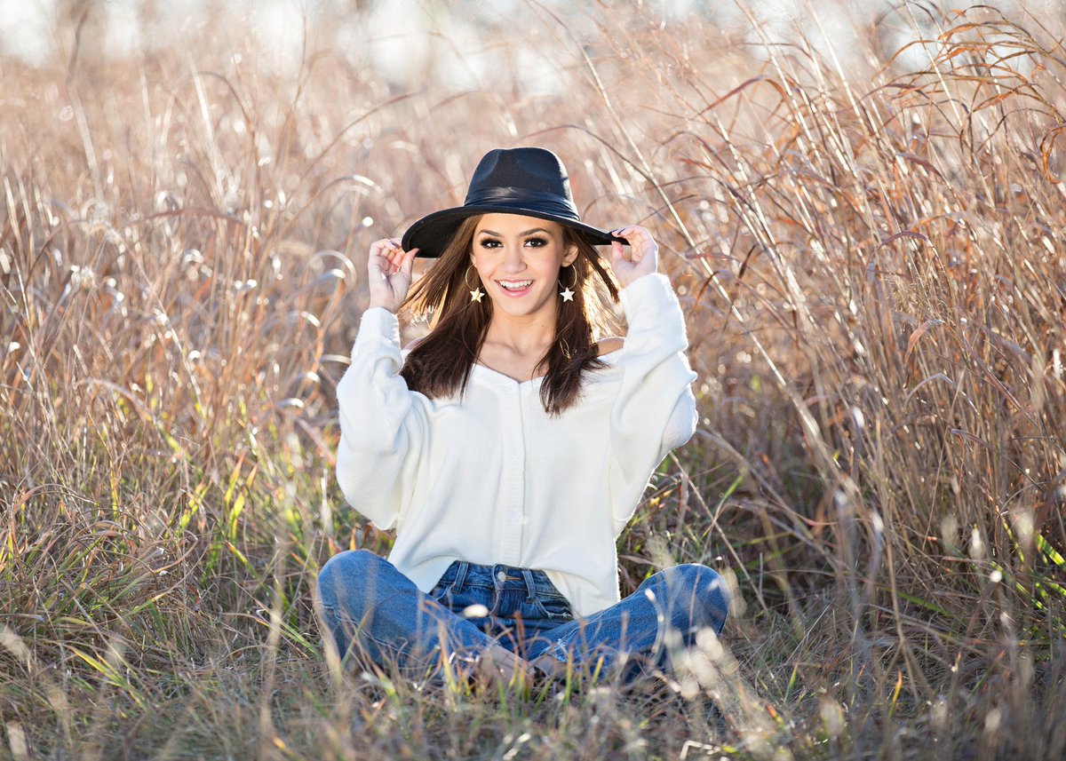 robinjansky's tweet photo. Sweater Weather....
#modernteenstyle #teenmodel #modernteenmagazine #inspiringteensmagazine #nesahs #boernephotographer #sanantonioteenphotographer #posepatch #teenyearsmagazine #teensznmagazine https://t.co/C6csDAZIw9