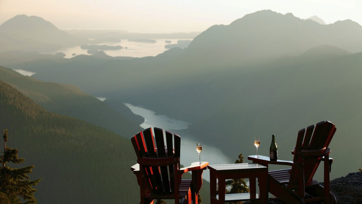 We're thrilled to announce an alliance with our close friends at Australia-based luxury tourism collection Baillie Lodges. Clayoquot will gain a new look in time for the 2021 season with some enhancements taking place ahead of reopening on May 13, 2021. bit.ly/3r1V539