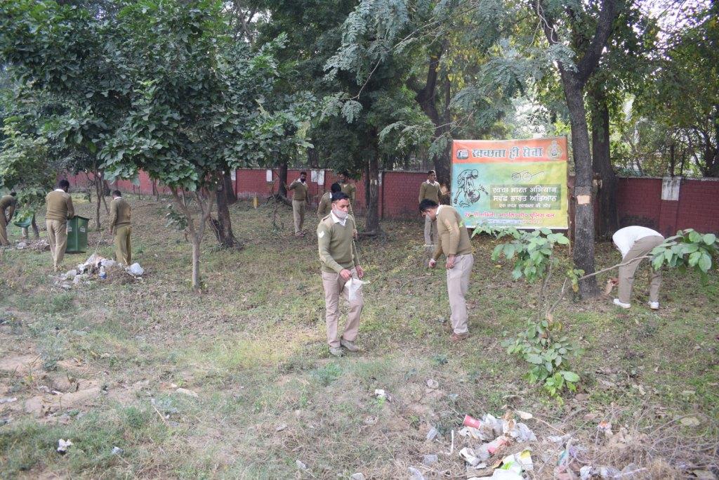 26Itbp's tweet photo. 26th BN ITBP Ludhiana Punjab organised Swachhta drive activities under Swachhta Action Plan. 
#SwachhBharatMission 
#Himveers26thbn
#FitIndia https://t.co/8C1uP32ewA
