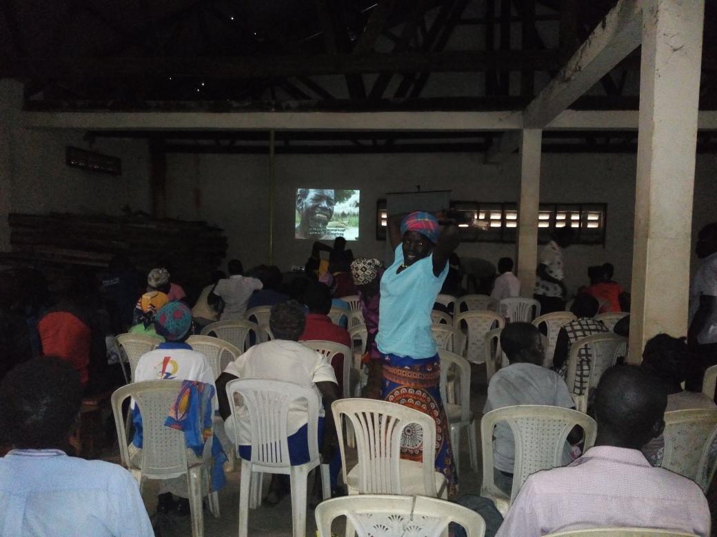 TIMKICA1's tweet photo. "I shared my painful experience with @refugeelawproj not knowing it would be my turning point, now its a success story", #LRA War Survivor testifies after getting medical support from #RLP  
Community film screening of #Transitional #Justice processes at  Madiopei, Lamwo district https://t.co/9aav2TmUQm