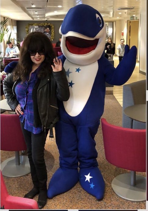 RonnieSpectorGS's tweet photo. A year ago today we left Dublin on the Ferry headed to the UK on our Christmas tour. And guess who I ran into, Sharkie!! #ferrycrossthemersey #friendlyfish #ahoy https://t.co/zPQUb8OlN0