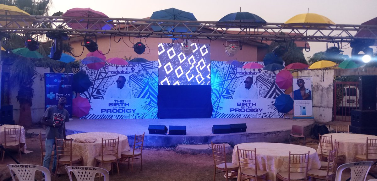 MadeInKrockCity's tweet photo. LED Screen, Lights and Stage Setup for @Hyai895FM #CroccityBlockParty @croccityblockparty
#Kaduna #Events #Shows #Concert #DatEventGuy #MIKC https://t.co/UchqFo1ZcC