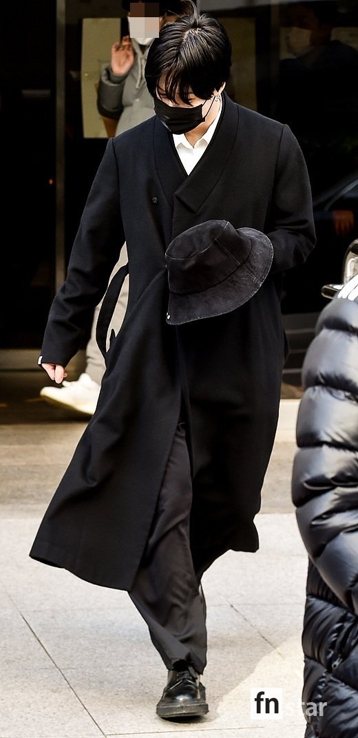 誠実 【値下げしました！】韓国ブランド『TNGT』のロングコート