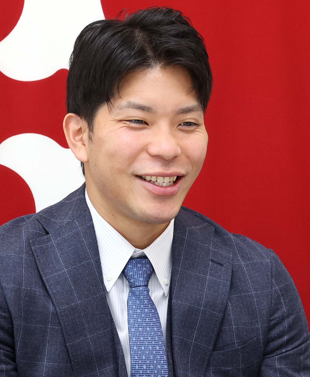 hochi_giants's tweet photo. 巨人
東京・大手町の球団事務所で契約更改し、リモート取材に臨む大城卓三捕手
速報記事はこちら↓
https://t.co/h2Xgy71qPe https://t.co/LHItk4eFJr