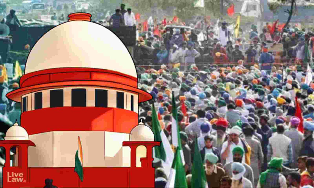 Supreme Court Bench headed by CJI SA Bobde will shortly consider today a batch of PILs seeking removal of farmers protesting at Delhi borders against farm laws. #FarmersProtests  #SupremeCourt  #FarmLaws2020