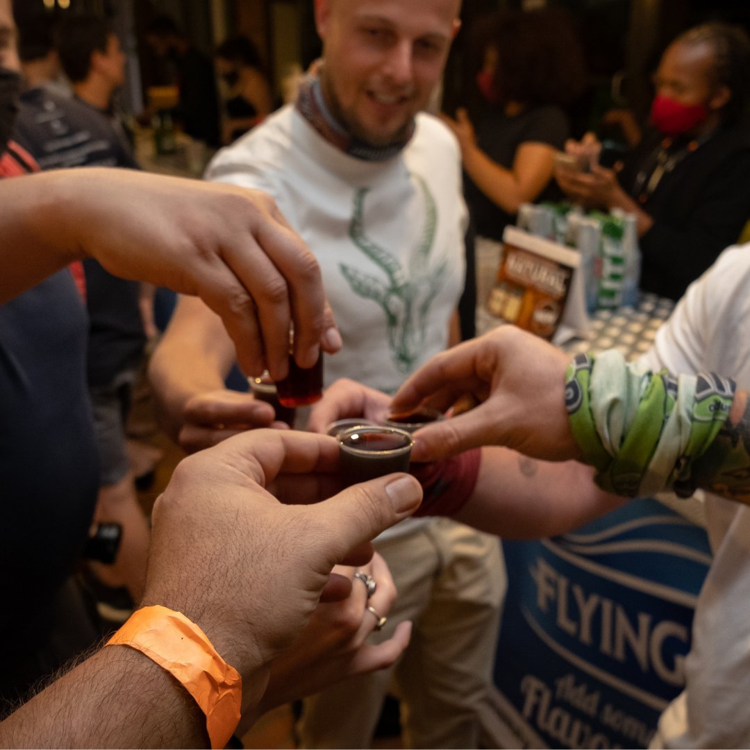 Hope ya'll are having an amazing public holiday today!

Cheers from the Deep Roots Team! 

#DeepRoots